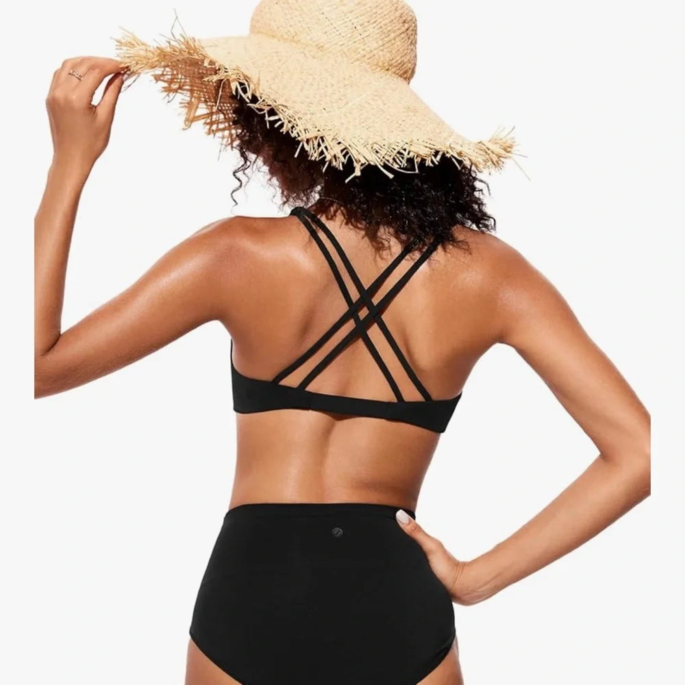 CRZ YOGA Black Swim Top - Picture 2 of 4